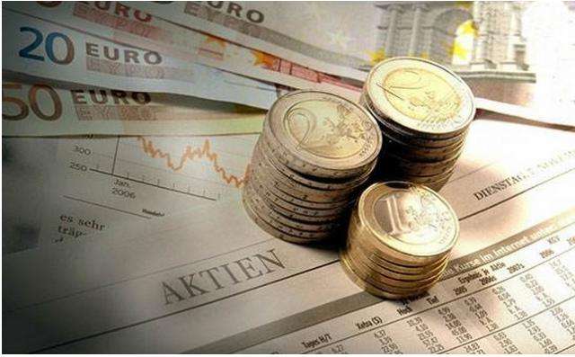 7月末外汇储备规模为32922亿美元 央行连续第9个月增持黄金